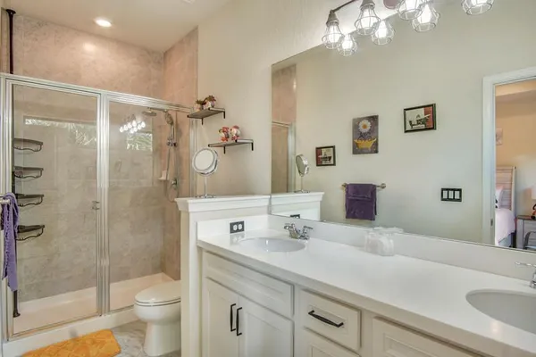 $3,000 | 2374 Post Street, Palm Springs, FL 33406