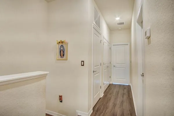 $3,000 | 2374 Post Street, Palm Springs, FL 33406