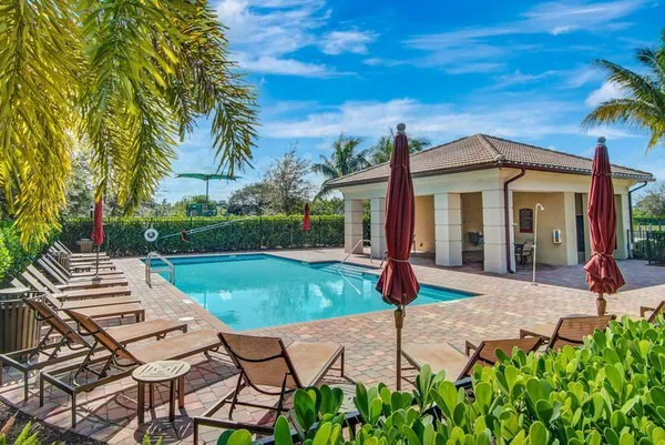 $3,000 | 2374 Post Street, Palm Springs, FL 33406