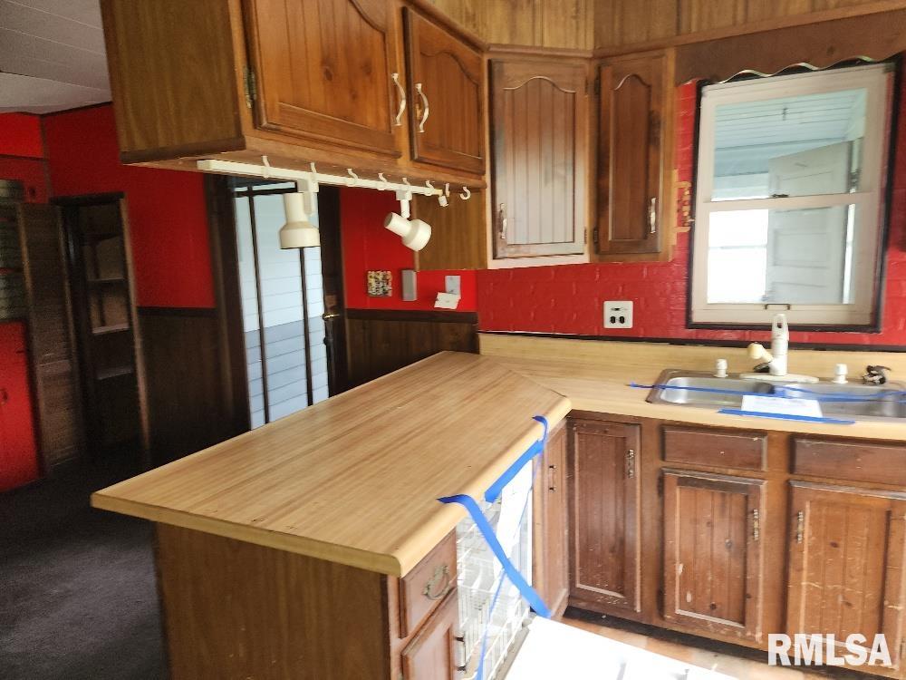 630 Church Street Xenia, IL 62899 - Photo 18 of 31