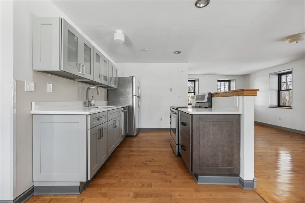 2294 Providence Road Northbridge, MA 01534 - Photo 13 of 29