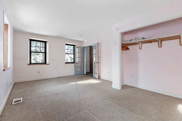 $399,900 | 2294 Providence Road, Northbridge, MA 01534