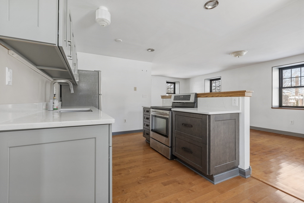 2294 Providence Road Northbridge, MA 01534 - Photo 15 of 29