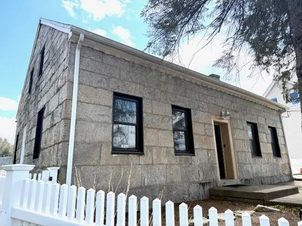 $399,900 | 2294 Providence Road, Northbridge, MA 01534