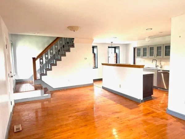 $399,900 | 2294 Providence Road, Northbridge, MA 01534