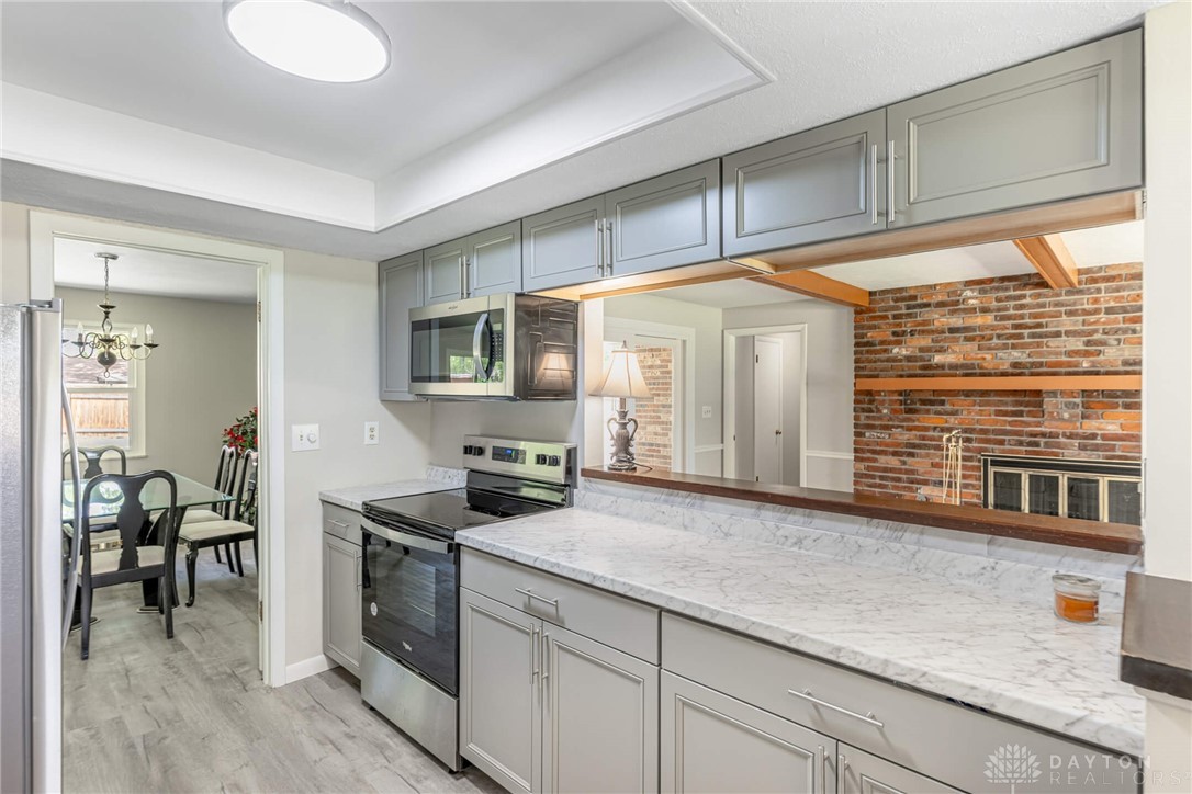 7895 Rain Tree Road Centerville, OH 45459 - Photo 14 of 38