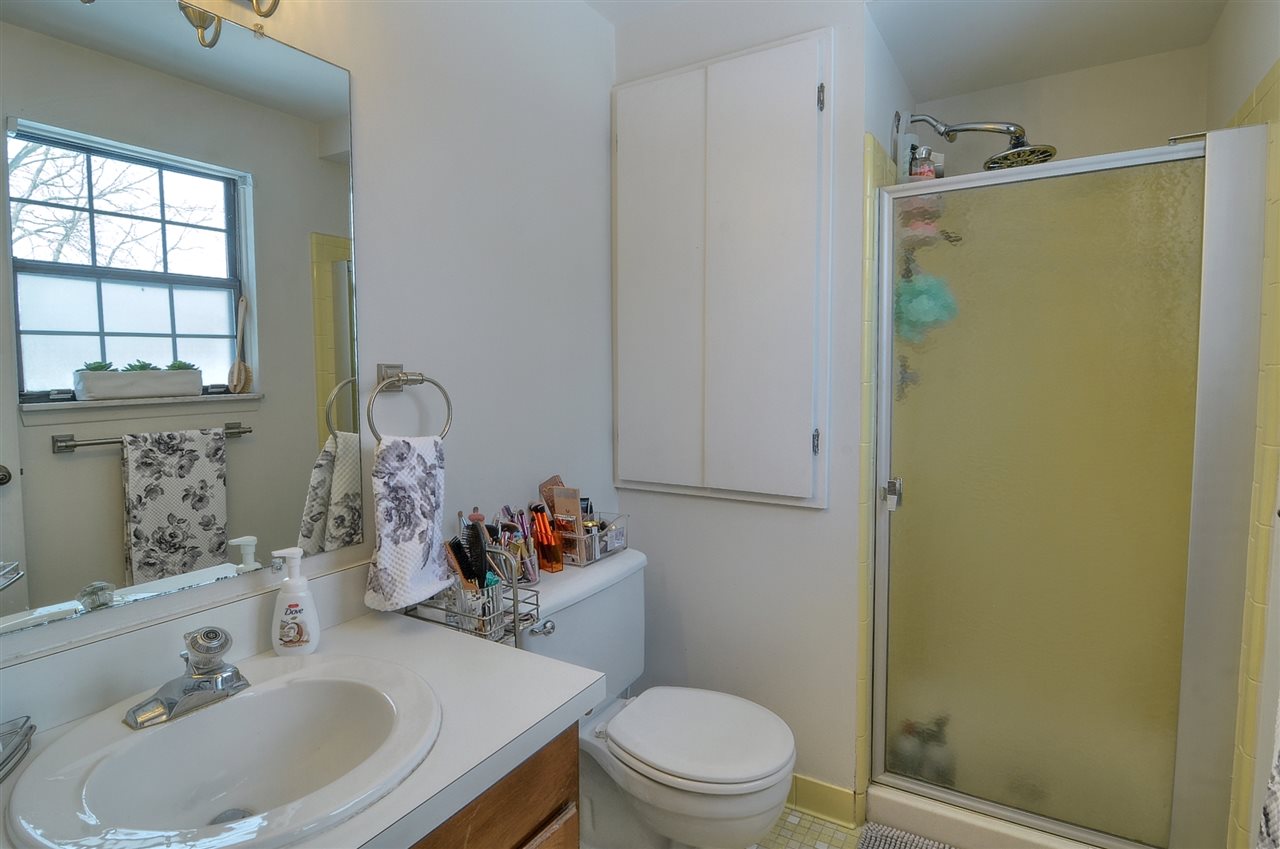 1907 Allenway Court Rochester Hills, MI 48309 - Photo 14 of 29