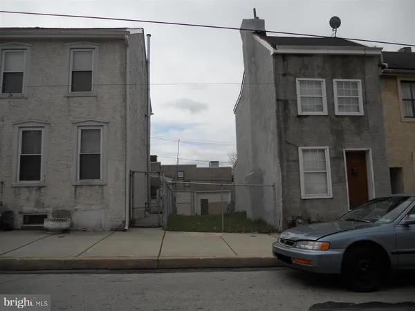 $39,999 | 324 East Moore Street, Norristown, PA 19401