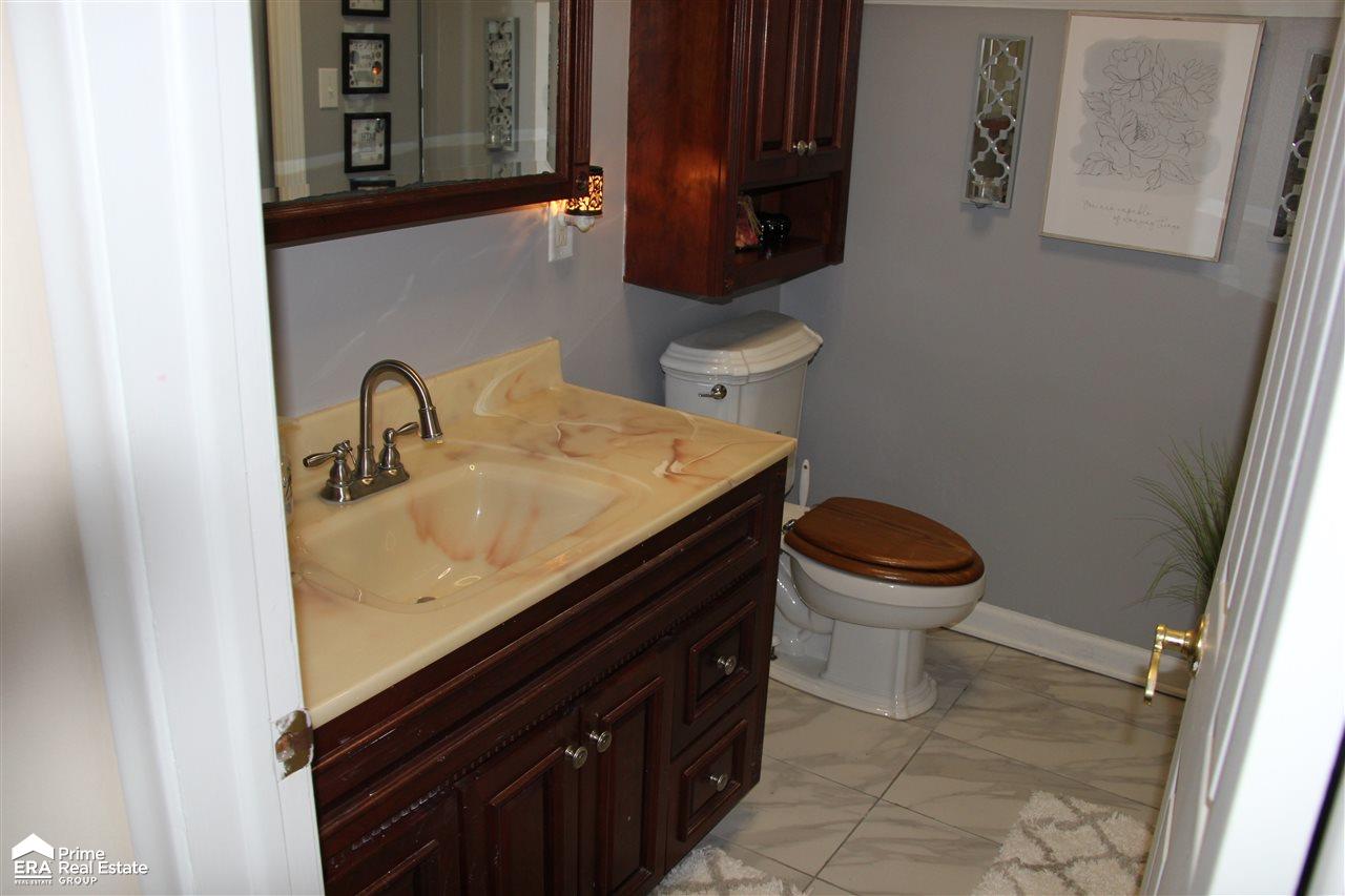 4035 East Stanley Road Mount Morris, MI 48458 - Photo 11 of 61 50008705-17.JPG