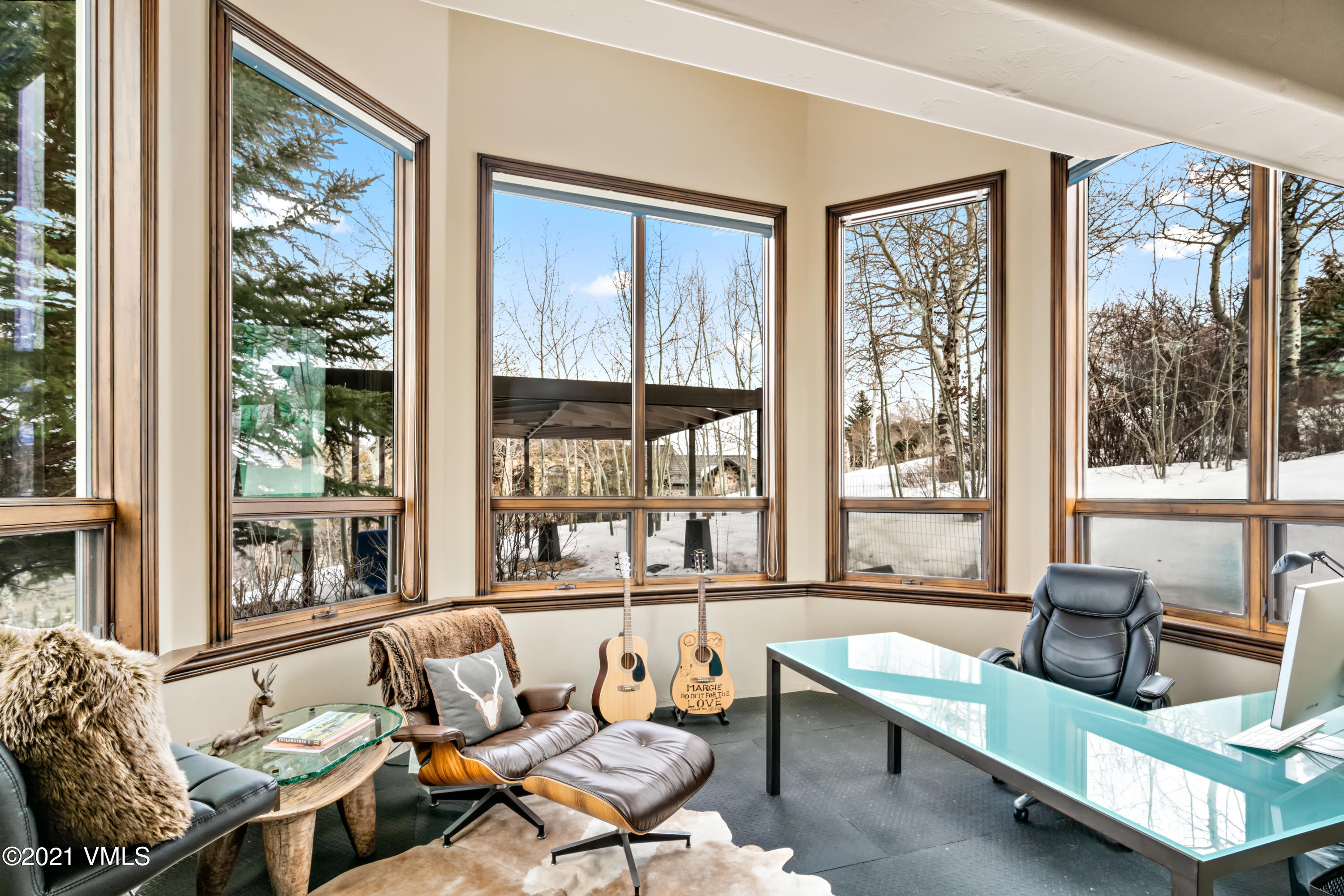 240 Casteel Ridge Edwards, CO 81632 - Photo 39 of 83 a living room with furniture and a large window
