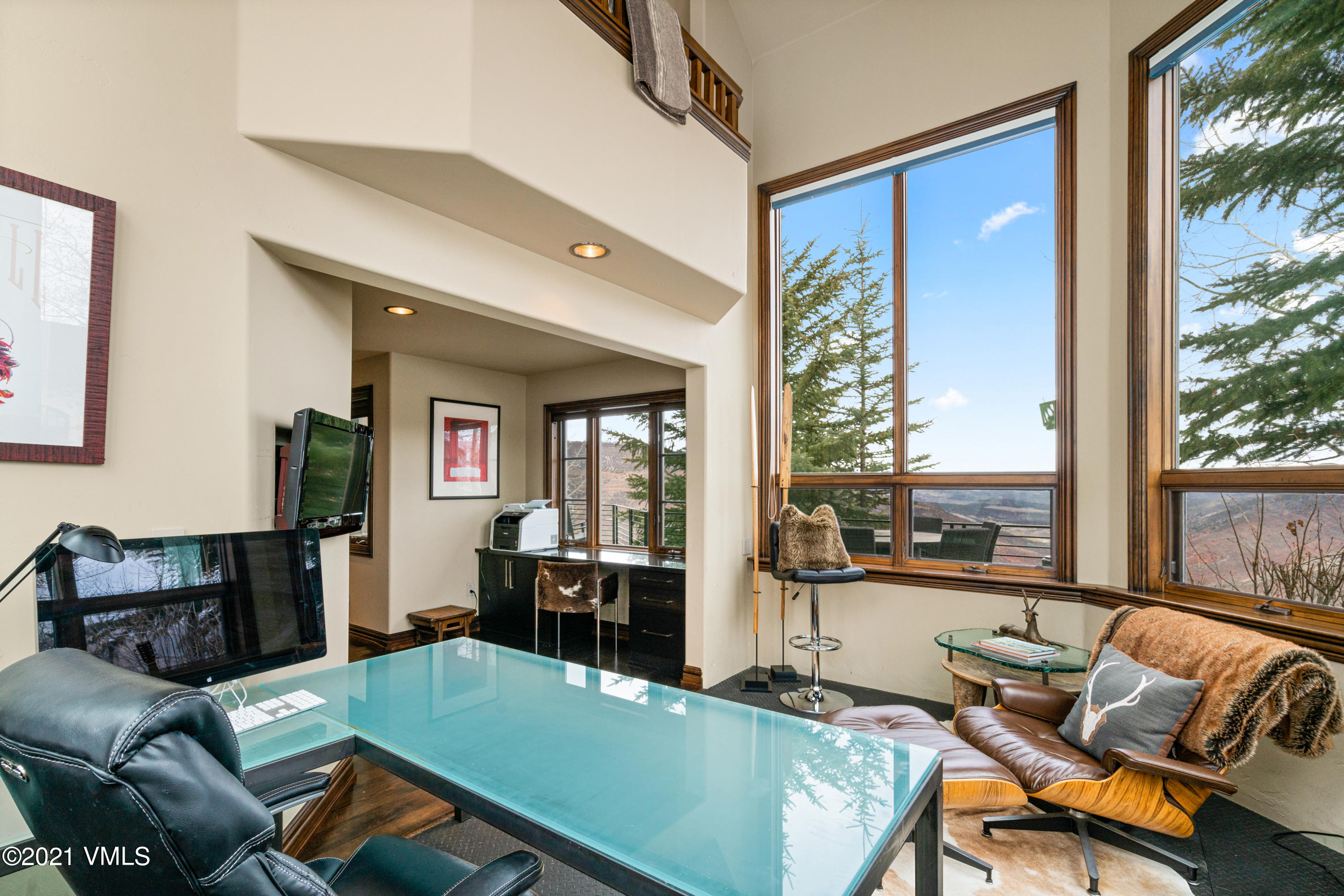240 Casteel Ridge Edwards, CO 81632 - Photo 40 of 83 a living room with furniture and a window