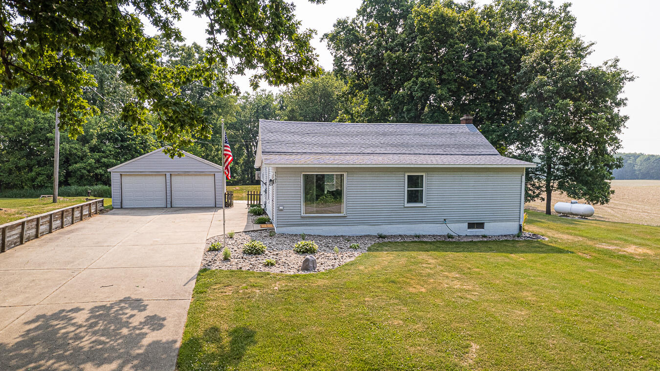 5505 Cooper Road Leslie, MI 49251 - Photo 2 of 33 5500 Cooper Rd Leslie MI - Aerials -2