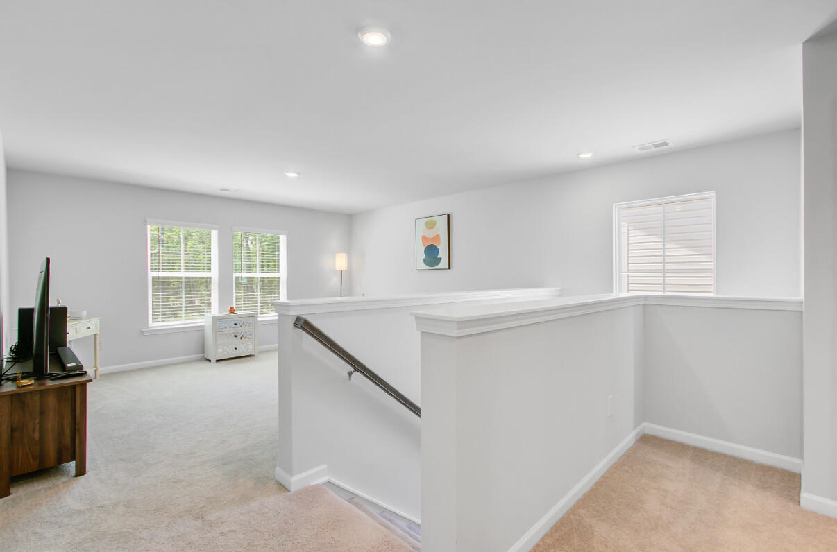 86 Red Blf Street Summerville, SC 29483 - Photo 14 of 48 Loft