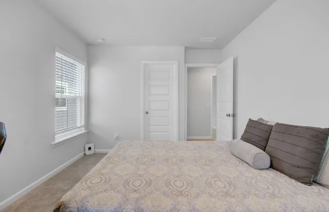 $450,000 | 86 Red Blf Street, Summerville, SC 29483