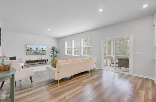 $450,000 | 86 Red Blf Street, Summerville, SC 29483