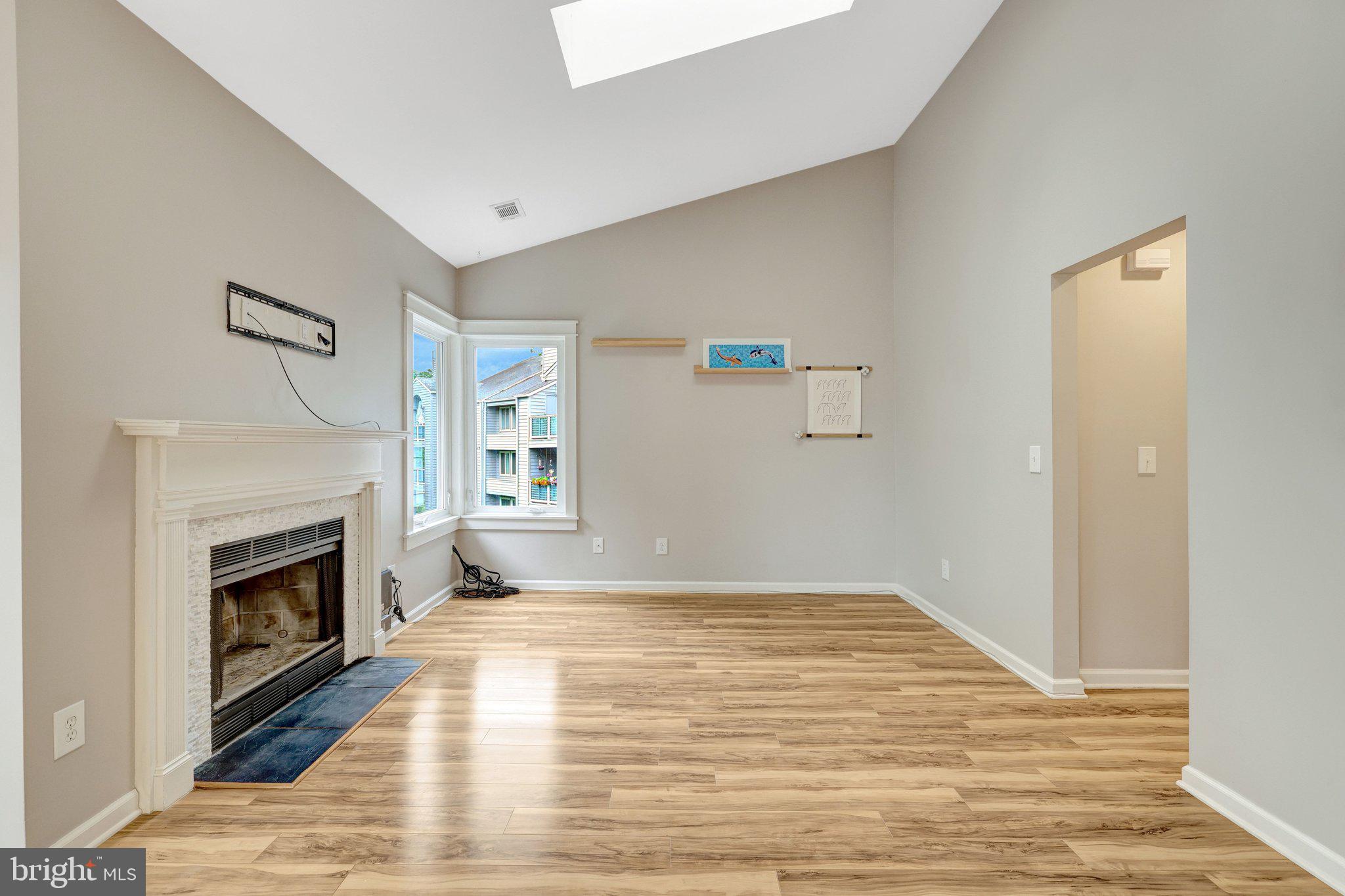 1504 Summerchase Court Reston, VA 20194 - Photo 12 of 42