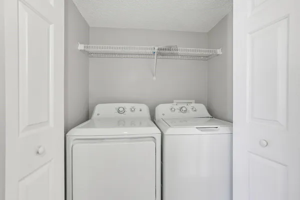 $2,800 | 7402 East Bank Drive, Unit 7402, Tampa, FL 33617