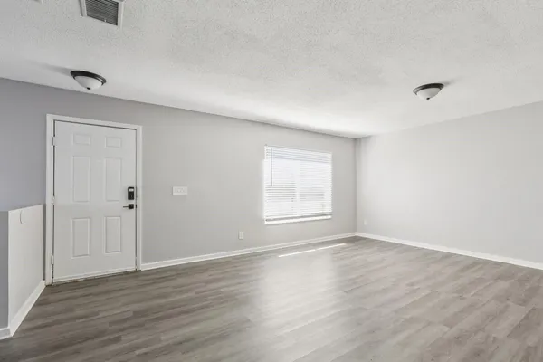 $2,800 | 7402 East Bank Drive, Unit 7402, Tampa, FL 33617