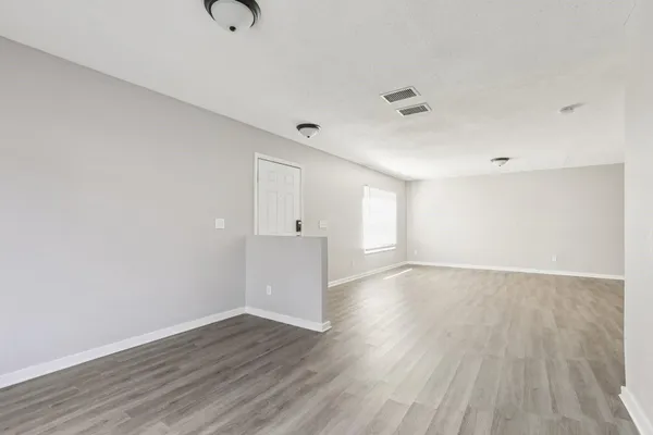 $2,800 | 7402 East Bank Drive, Unit 7402, Tampa, FL 33617