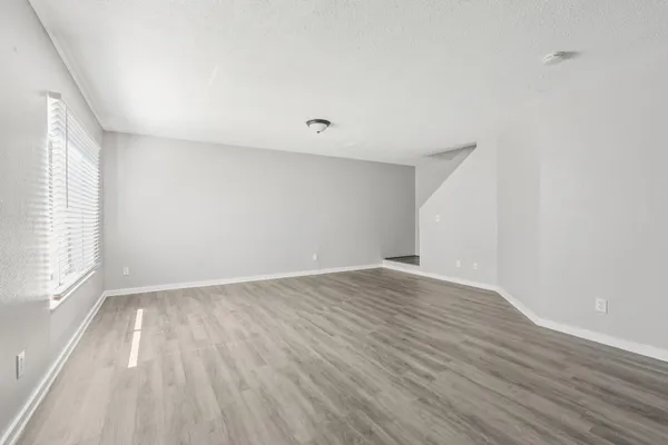 $2,800 | 7402 East Bank Drive, Unit 7402, Tampa, FL 33617