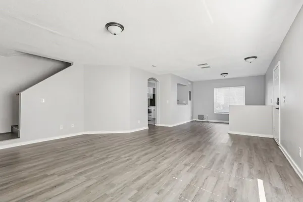 $2,800 | 7402 East Bank Drive, Unit 7402, Tampa, FL 33617