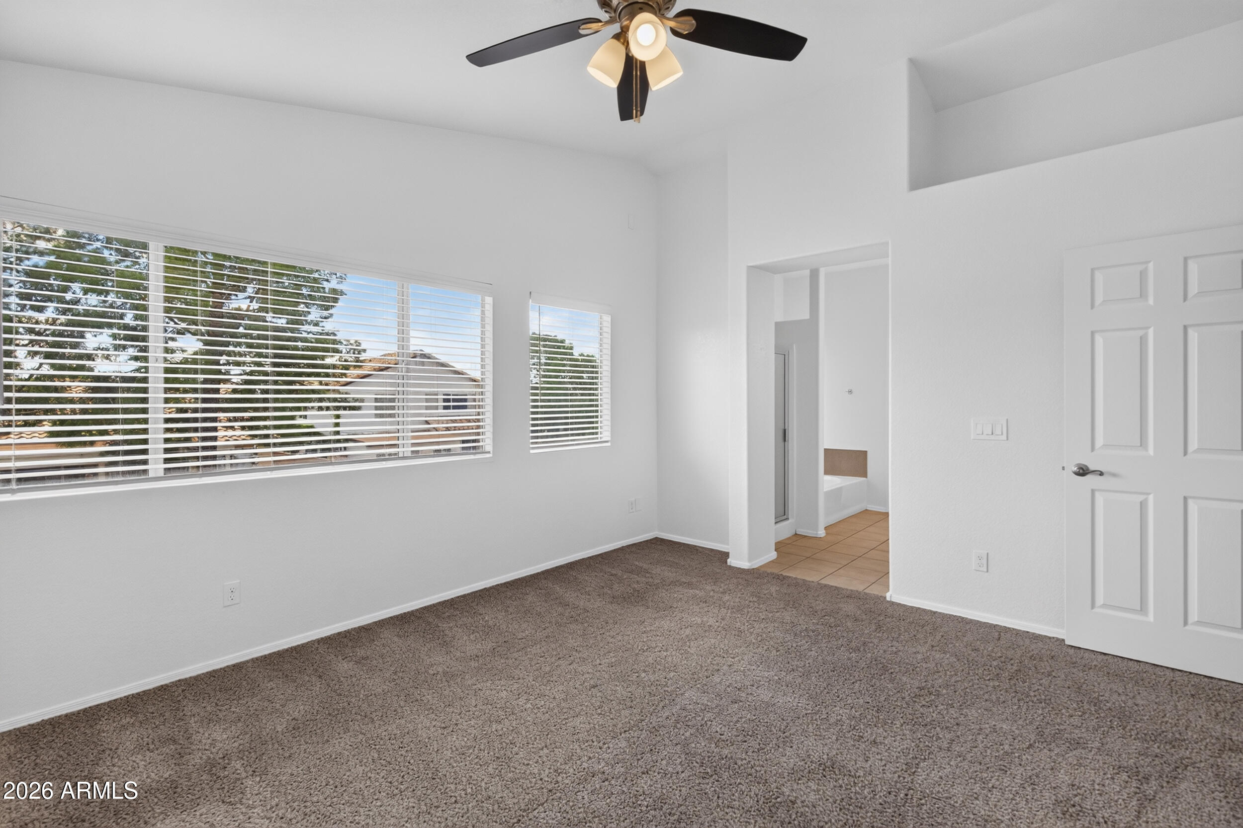 6321 East Roland Street Mesa, AZ 85215 - Photo 20 of 37 39_7i3a6864