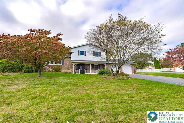 $345,000 | 7523 Franks Drive, Bath, PA 18014