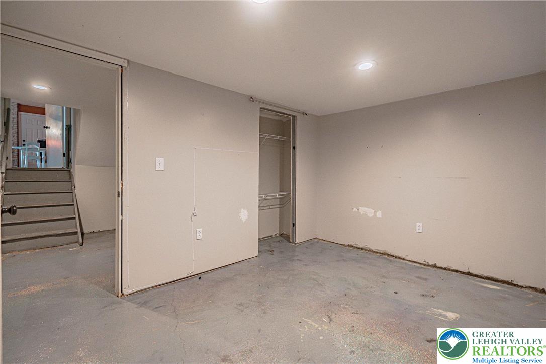 7523 Franks Drive Bath, PA 18014 - Photo 30 of 40