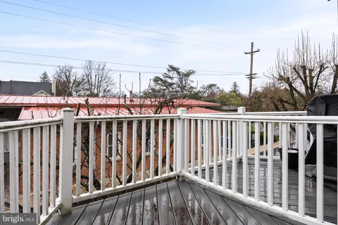 $650,000 | 129 Plum Street, Moorestown, NJ 08057