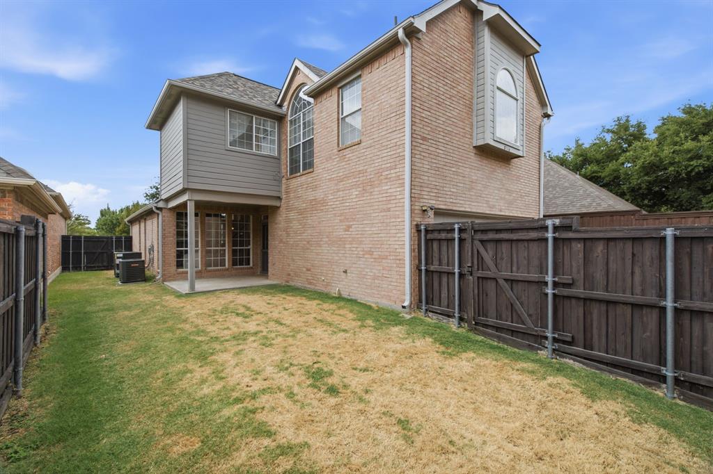 8716 Falls Road Irving, TX 75063 - Photo 35 of 37 Gallery Image 35