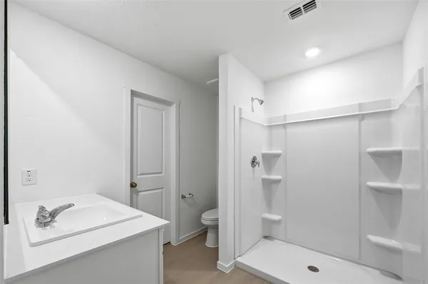 $1,725 | 6513 Glade Street, Dallas, TX 75232