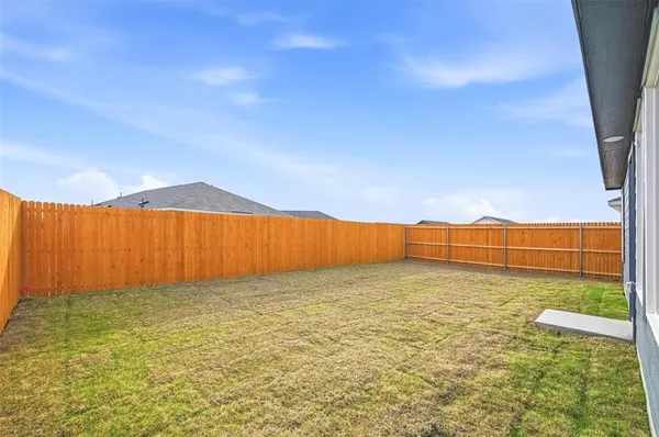 $1,725 | 6513 Glade Street, Dallas, TX 75232