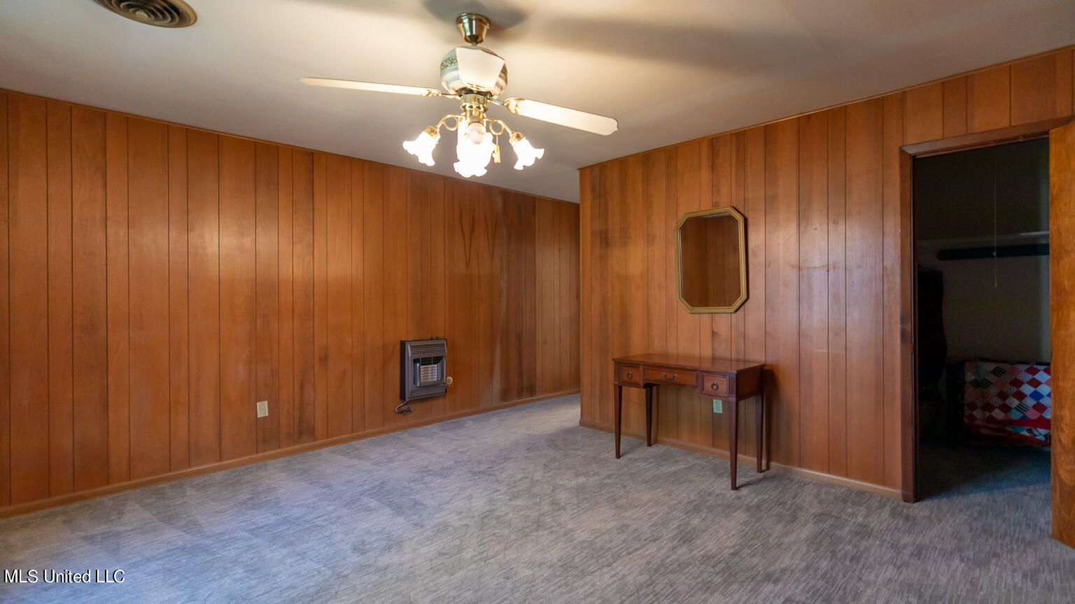 6895 Jackson Raymond Road Raymond, MS 39154 - Photo 13 of 30 Interior-10