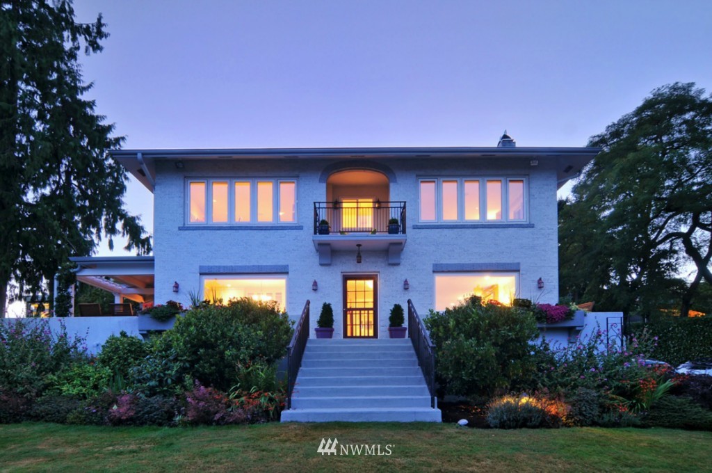 6649 Northeast Windermere Road Seattle, WA 98115 - Photo 1 of 25