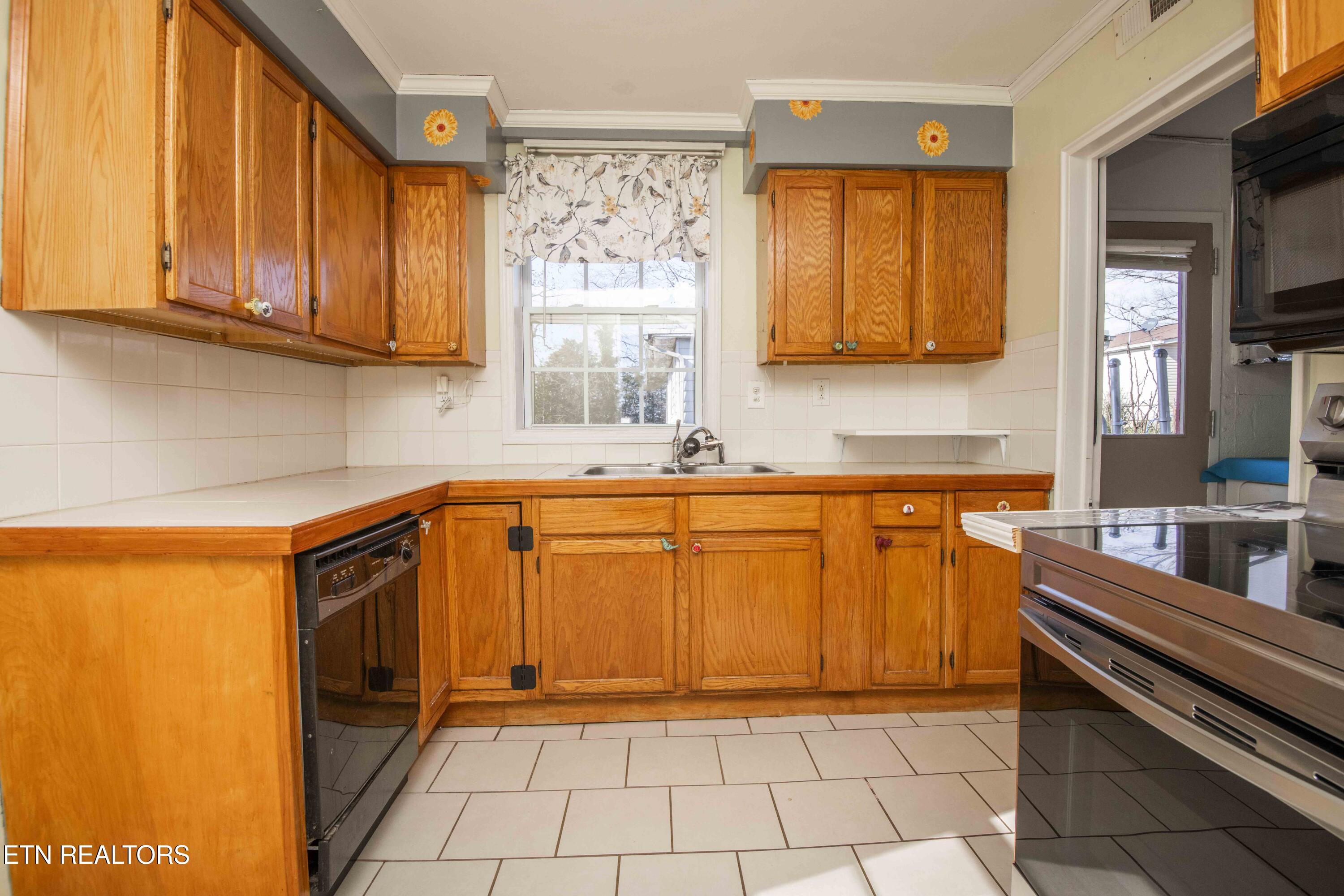 113 Niagara Lane Oak Ridge, TN 37830 - Photo 14 of 30 14_1