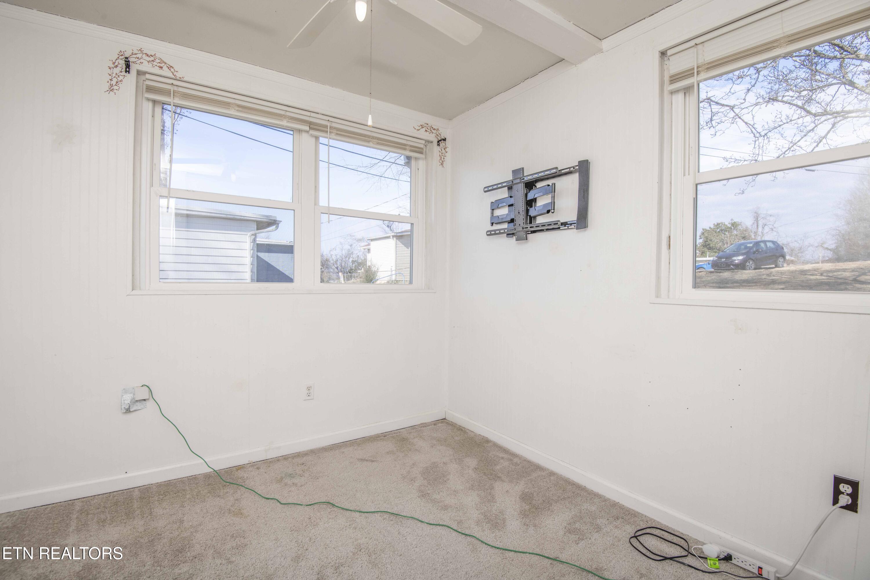 113 Niagara Lane Oak Ridge, TN 37830 - Photo 23 of 30 25_1