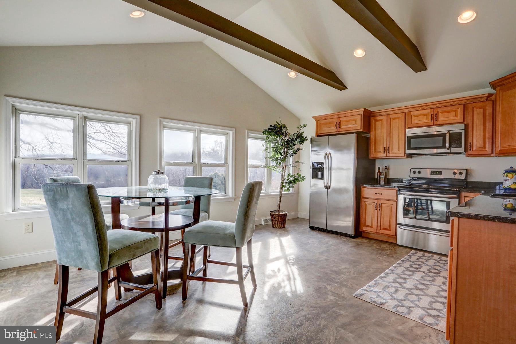 420 Truce Road New Providence, PA 17560 - Photo 7 of 51