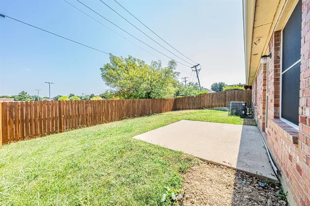 $2,600 | 8115 Guadalupe Road, Arlington, TX 76002