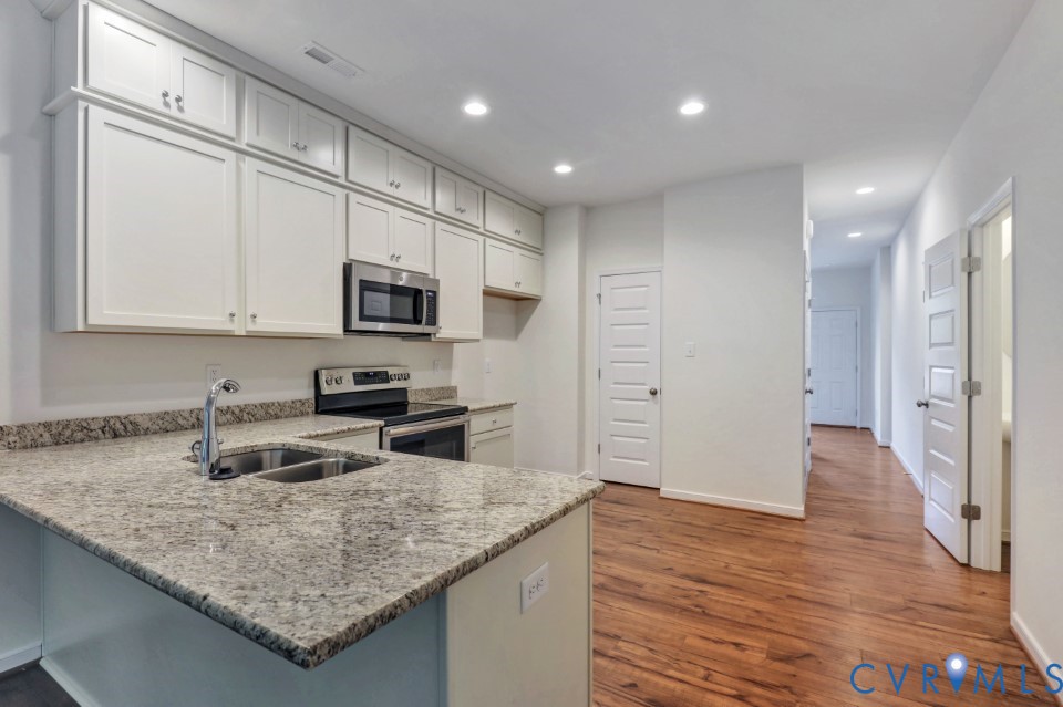 18783 Palisades Ridge Moseley, VA 23120 - Photo 6 of 36