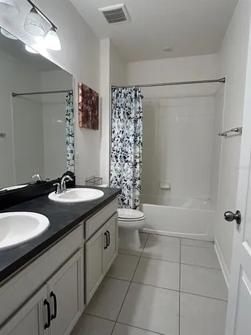 $3,300 | 4569 Dulwik Place, Sanford, FL 32771