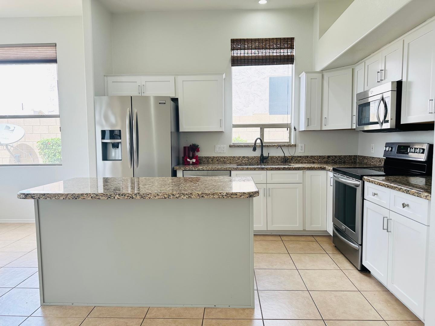 21546 North 72nd Way Scottsdale, AZ 85255 - Photo 3 of 34 Photo #3