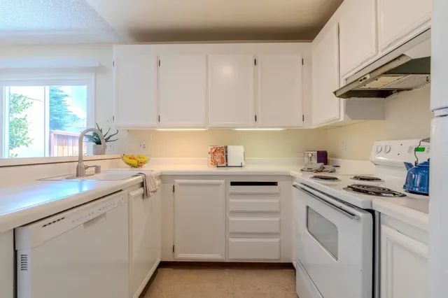 $800,000 | 1263 Rosita Road, Pacifica, CA 94044