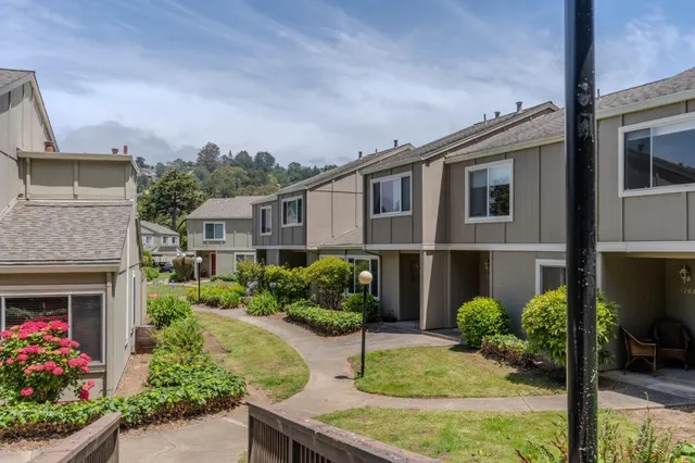 $800,000 | 1263 Rosita Road, Pacifica, CA 94044