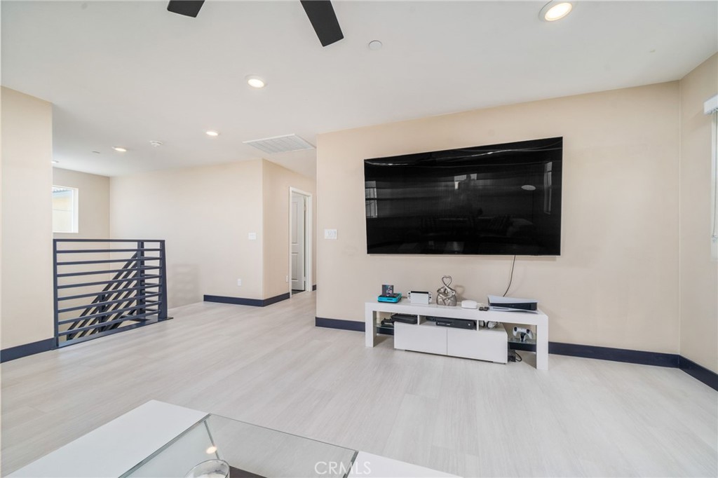 2414 Crater Avenue Rialto, CA 92377 - Photo 18 of 50
