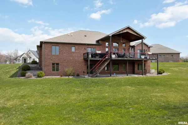 $725,000 | 4311 Bryant Drive, Quincy, IL 62305
