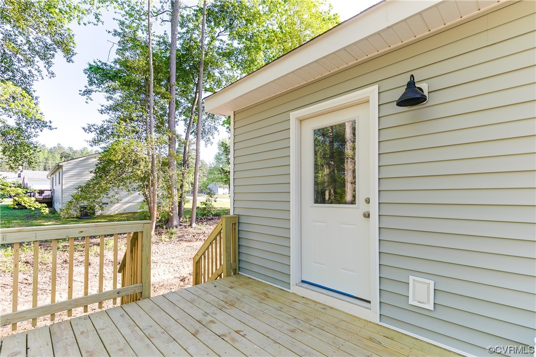 15406 Saddlebrook Road Chesterfield, VA 23838 - Photo 32 of 36 a view of a deck on the house