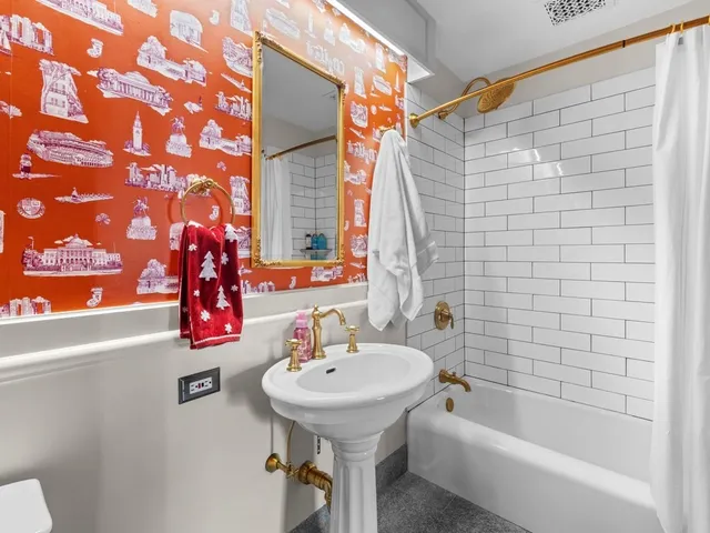 $1,995,000 | 28-32 Atlantic Avenue, Unit 415417, Boston, MA 02110