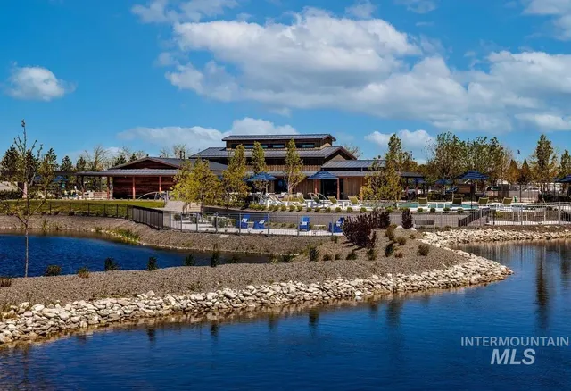 $599,900 | 11771 South Glory Lane, Kuna, ID 83634