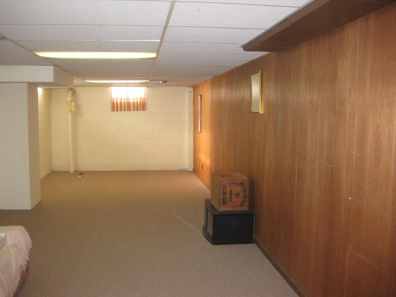 2001 32nd Street Bay City, MI 48708 - Photo 5 of 7 Gallery Image 5