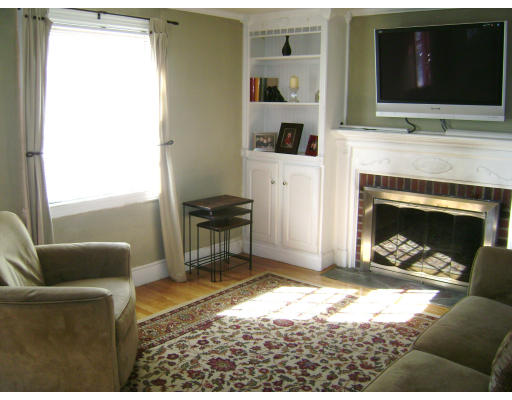 49 Clinton Road Weymouth, MA 02189 - Photo 6 of 10 Gallery Image 6
